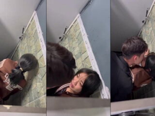 Clip: Quay lén đôi bạn thân đi họp lớp lén lút làm tình trong wc nhà hàng